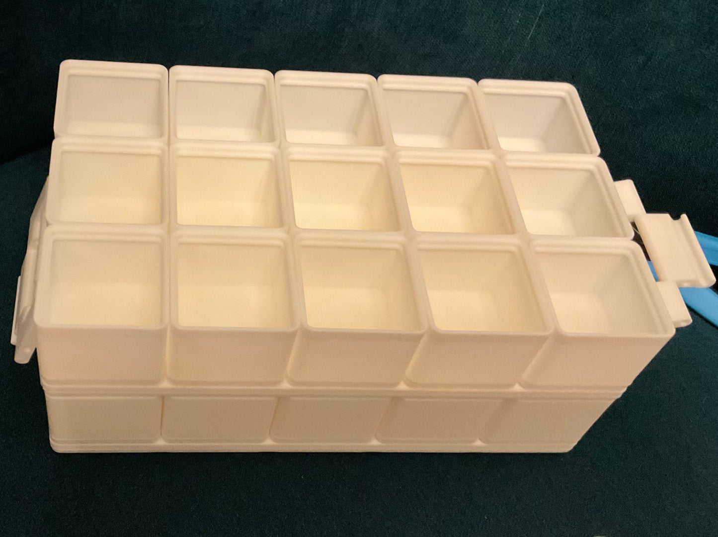 Small parts multi level storage box